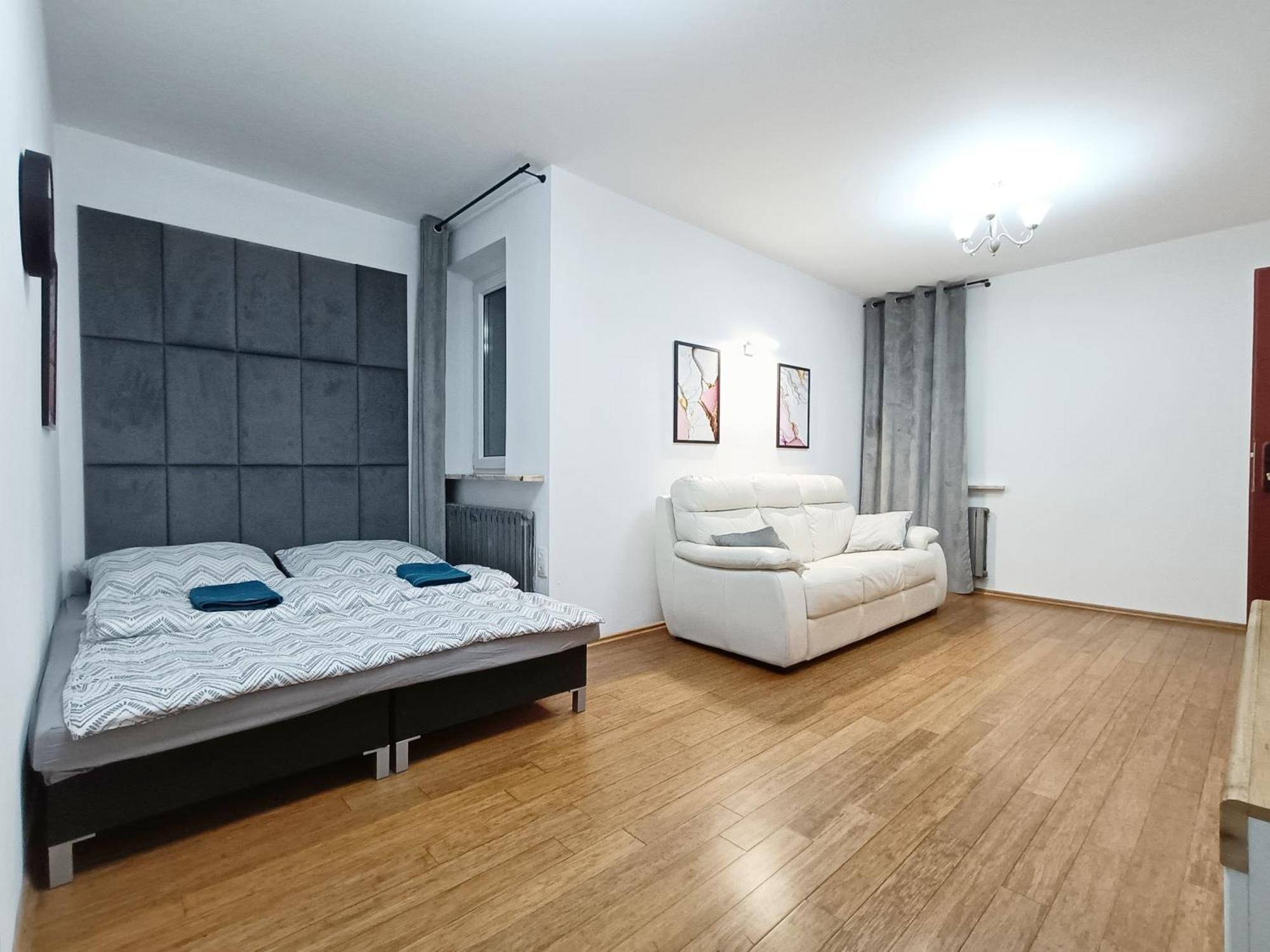 Pokoje Przytulnie Jak W Domu Krakow Exterior photo