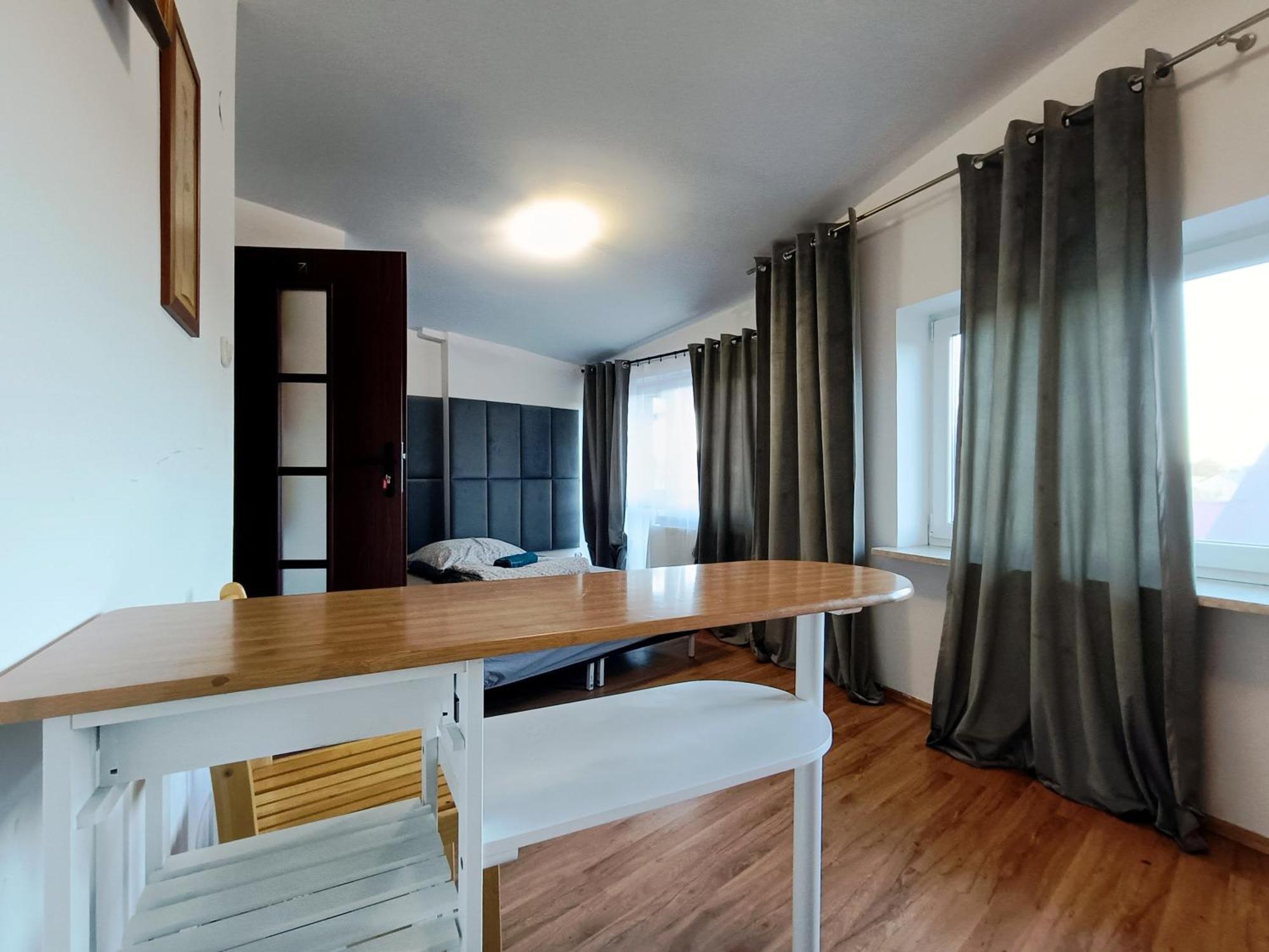 Pokoje Przytulnie Jak W Domu Krakow Exterior photo